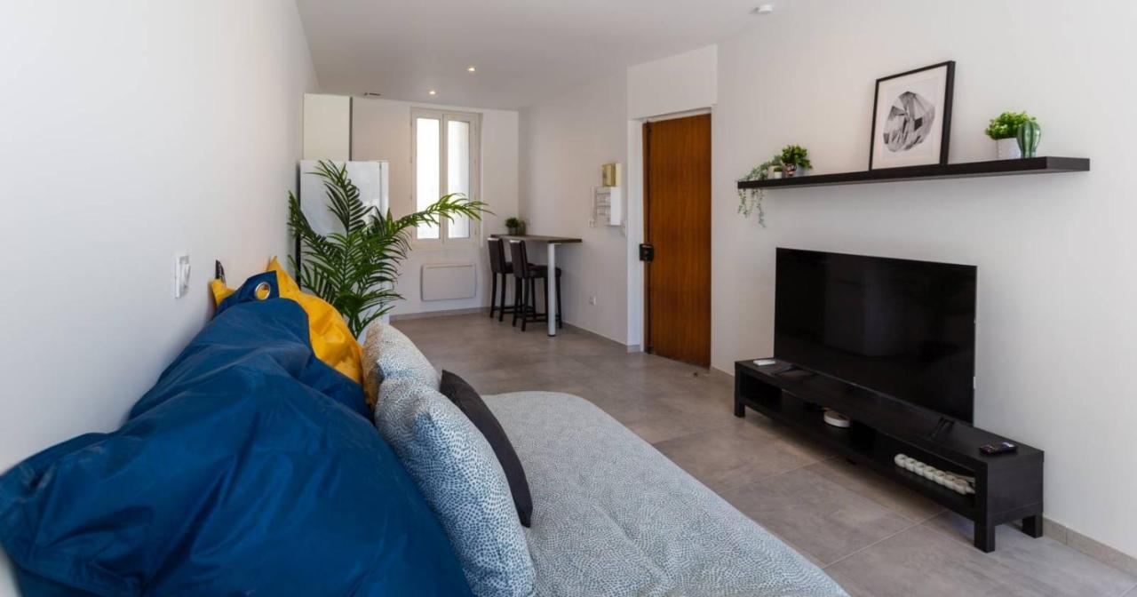 Maxbnb - Climatise - Grand Studio 37M2 & Terrasse 30M2 - Est Toulon Eksteriør bilde